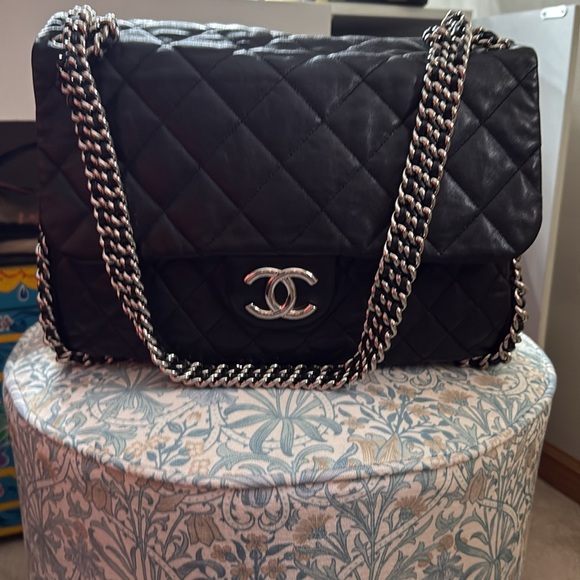 Authentic Chanel Lambskin Chain Around Maxi Flap Bag Black - Picture 1 of 14